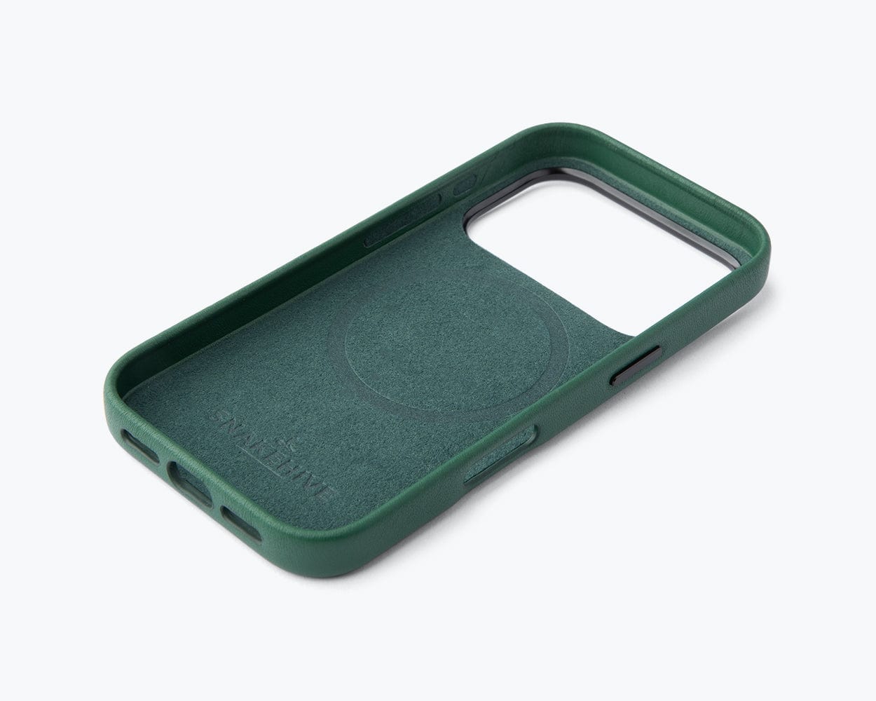 Apple iPhone 17 Pro Max - Metro Leather Bumper Phone Case