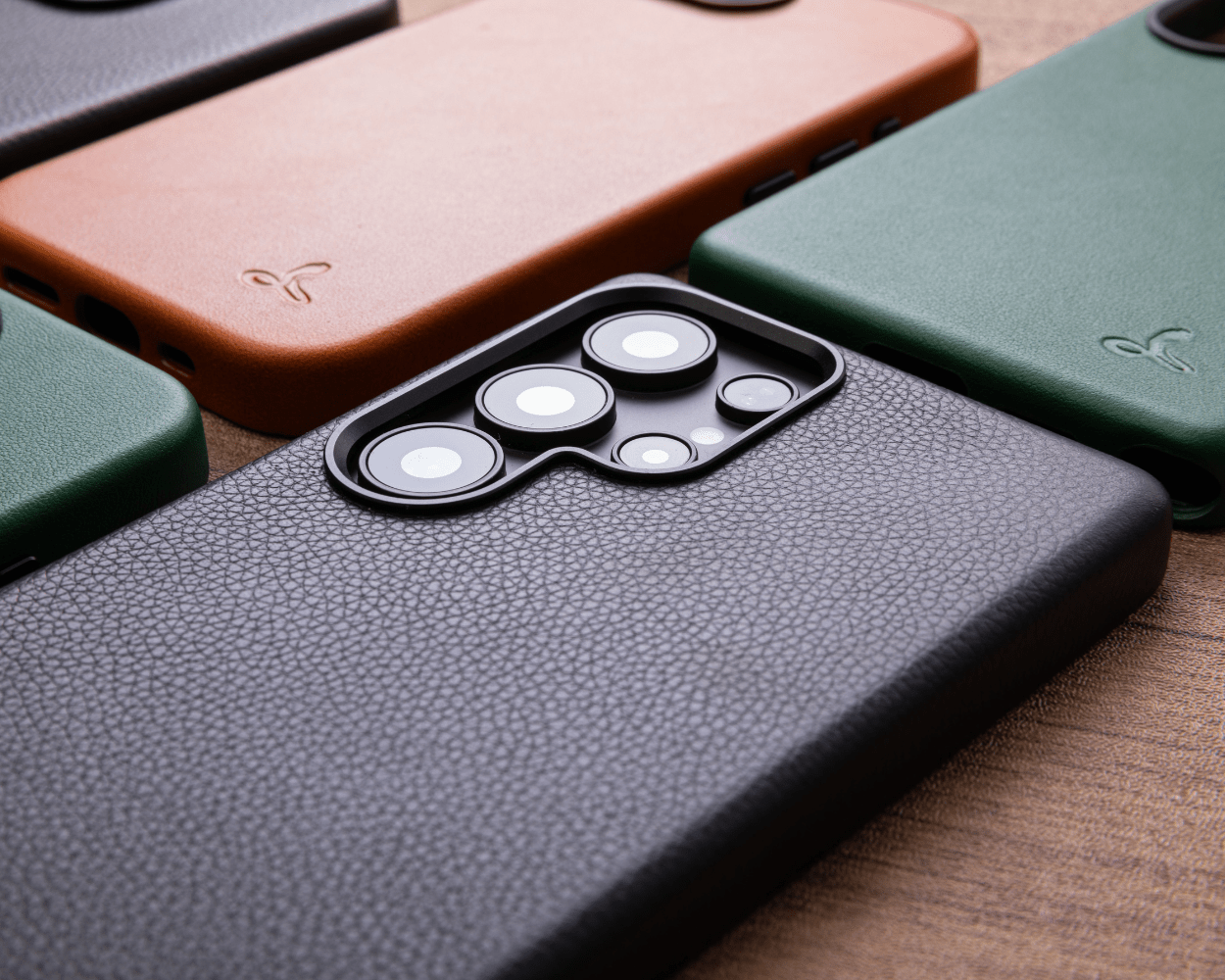 Samsung Galaxy S25 Ultra - Metro Leather Bumper Phone Case
