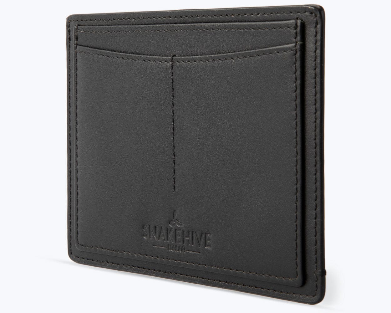 LEATHER PASSPORT HOLDER - THE ESSENTIAL COLLECTION