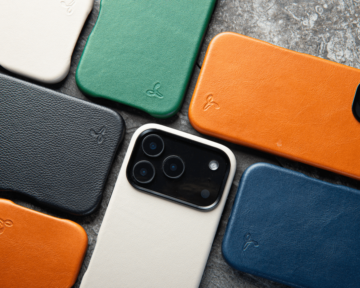 Apple iPhone 17 - Metro Leather Bumper Phone Case