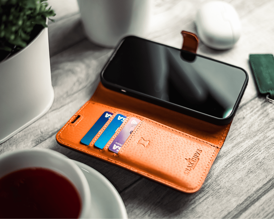 Copy Of Apple Iphone 14 Pro Vintage Leather Wallet - Snakehive UK