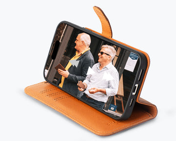 Toronata Casper Leather Detachable Wallet for iPhone 15 iPhone 15 Pro Max / Light Brown