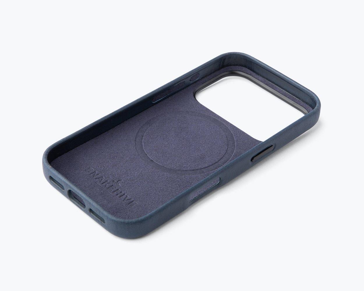 Apple iPhone 17 Pro Max  - Metro Leather Bumper Phone Case