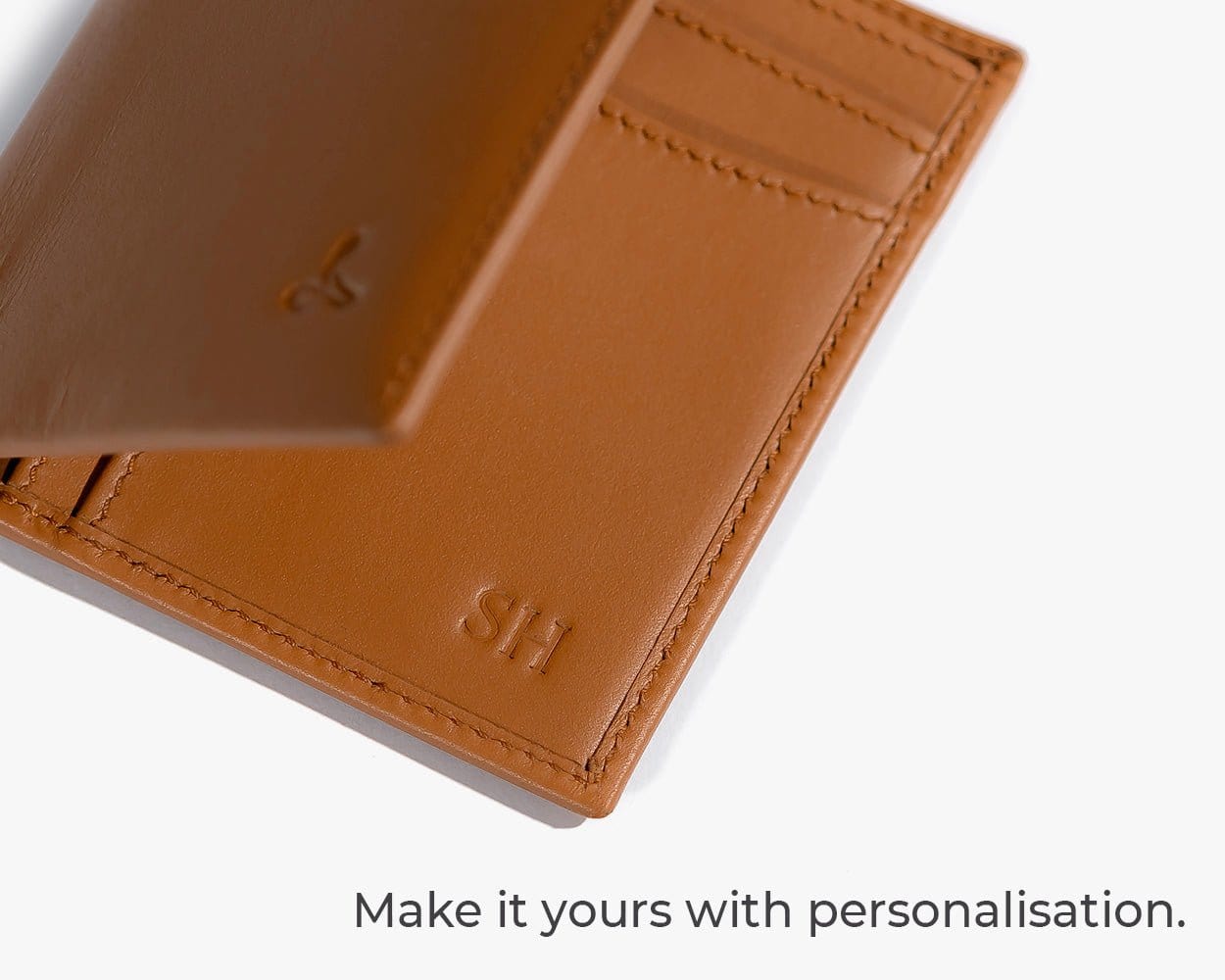 LEATHER BIFOLD WALLET - THE ESSENTIAL COLLECTION Cognac - Snakehive UK