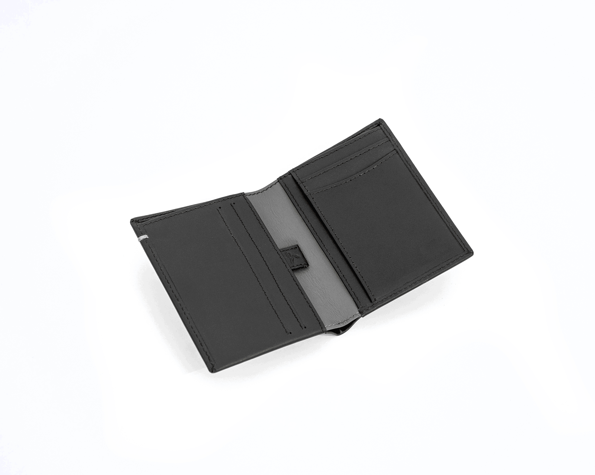LEATHER BIFOLD WALLET - THE ESSENTIAL COLLECTION Cognac - Snakehive UK
