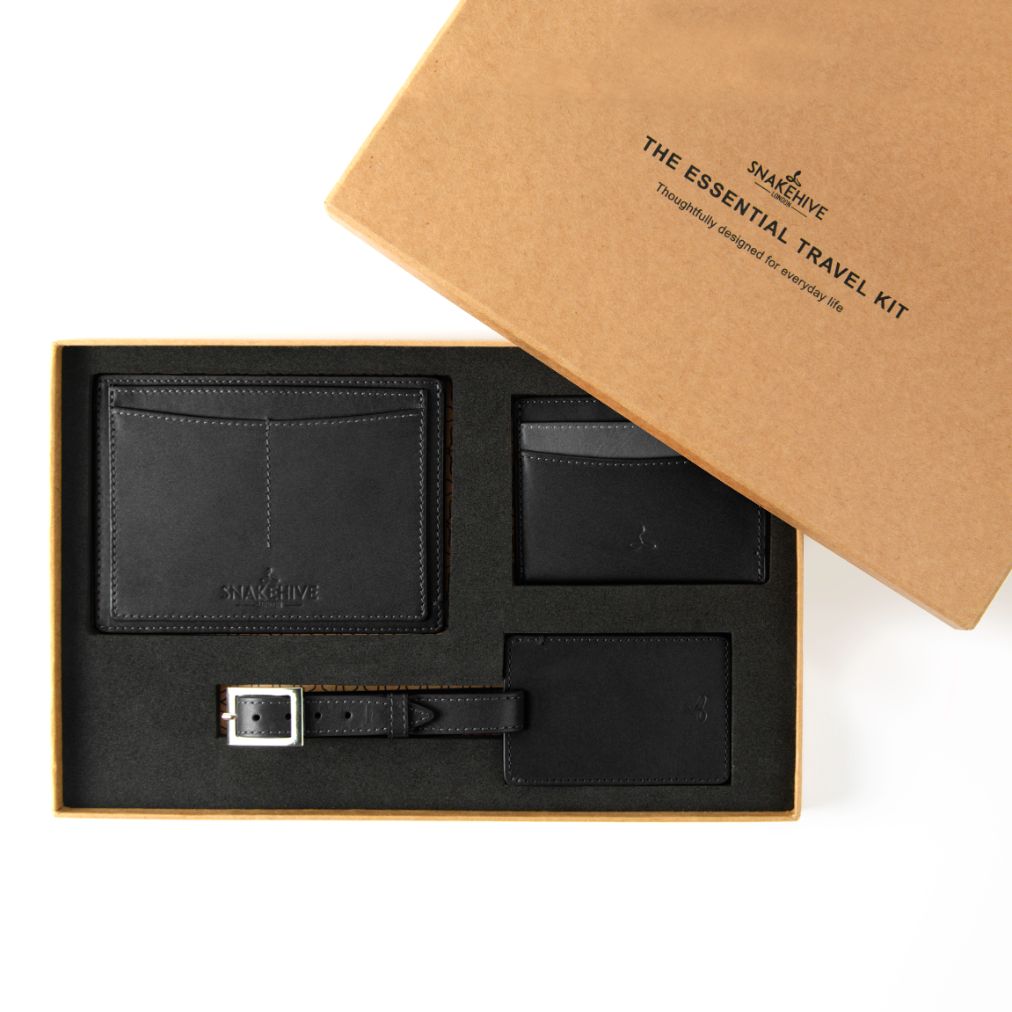 THE ESSENTIAL LEATHER TRAVEL KIT - THE ESSENTIAL COLLECTION Black - Snakehive UK